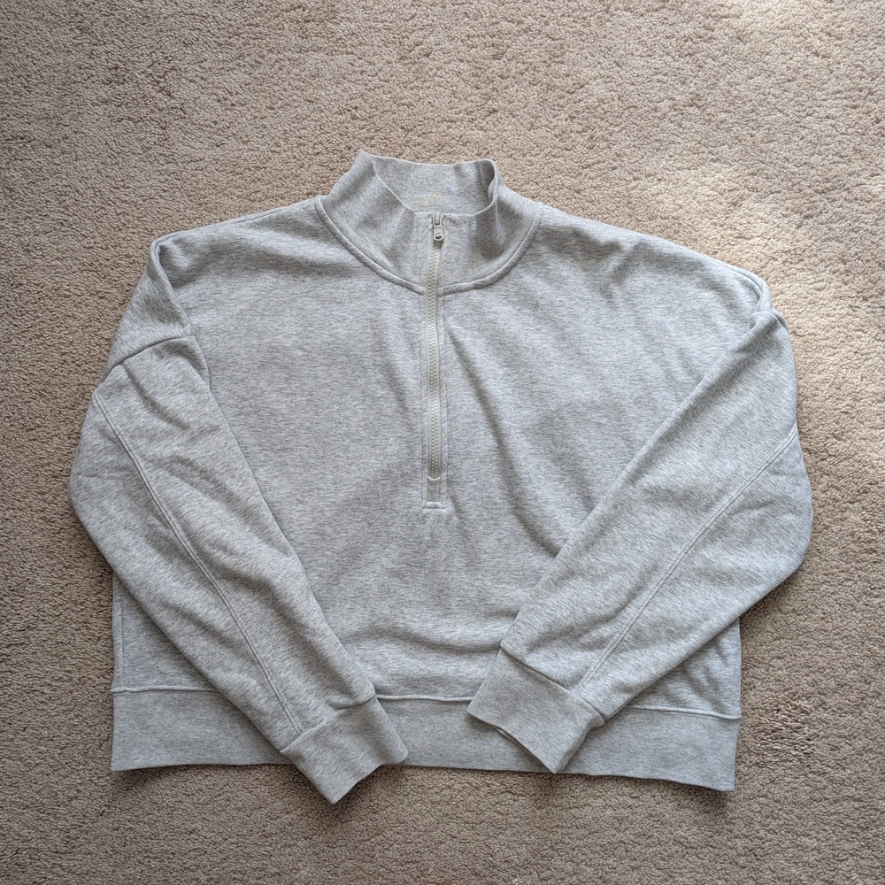 Fabletics Light Gray Fleece Pullover